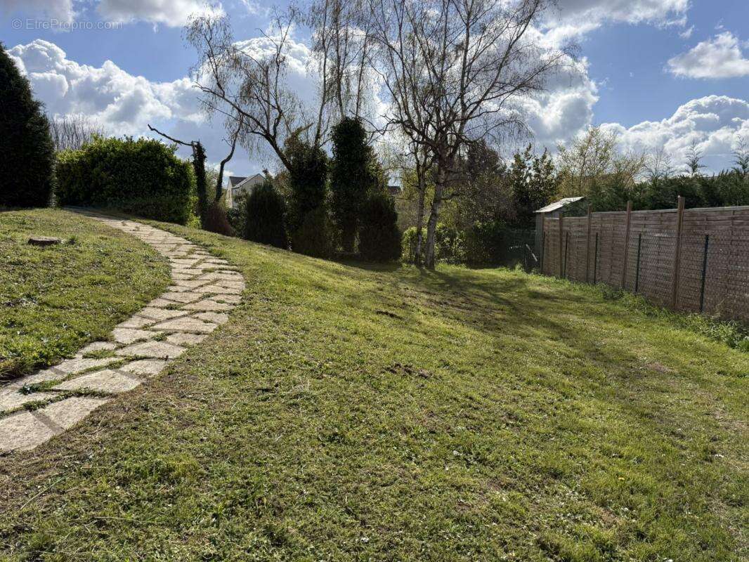 Appartement à SANDILLON