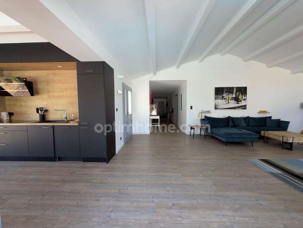 Villa d’architecte de plain-pied – la couarde-sur-mer (plage à pied) - photo 9
