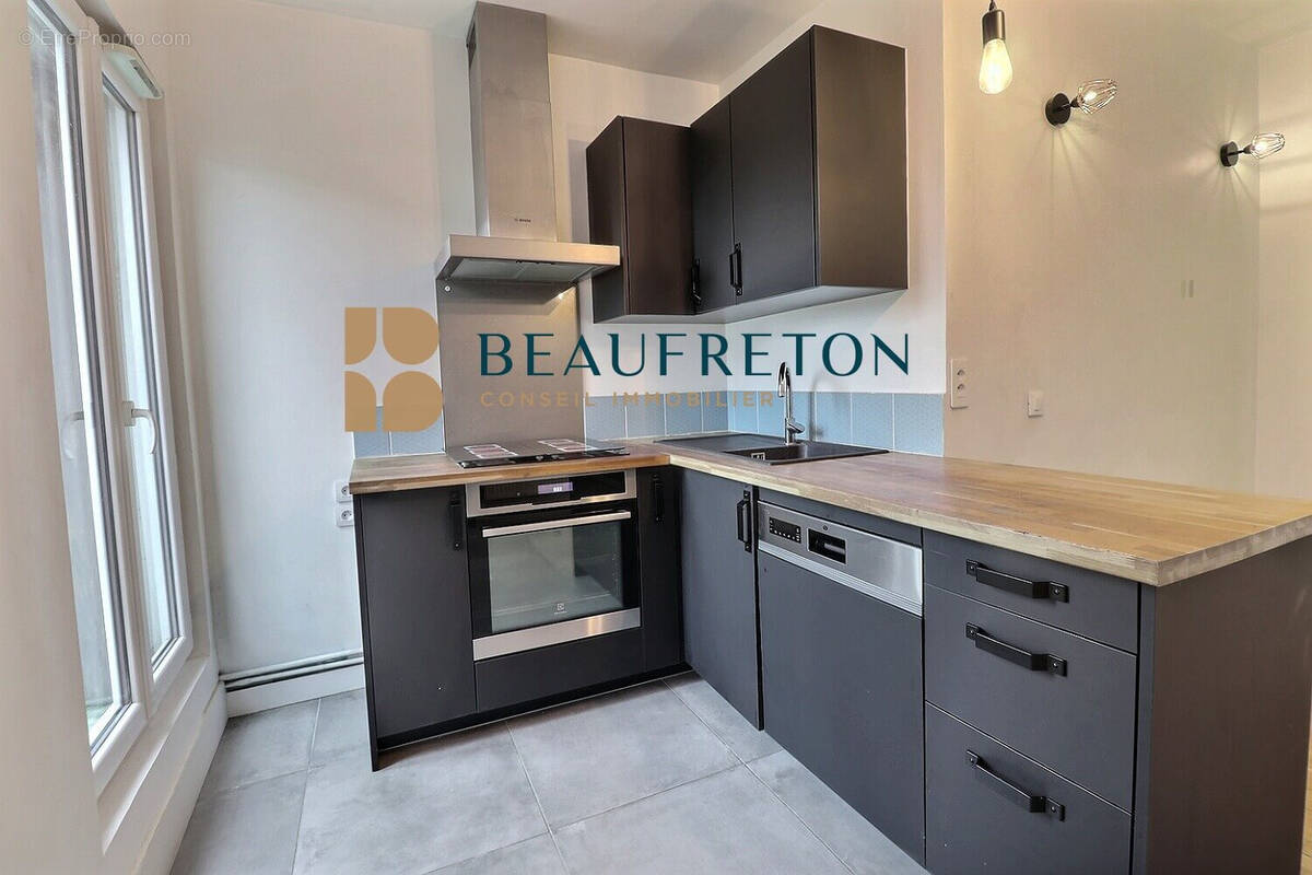 Appartement à CHARENTON-LE-PONT