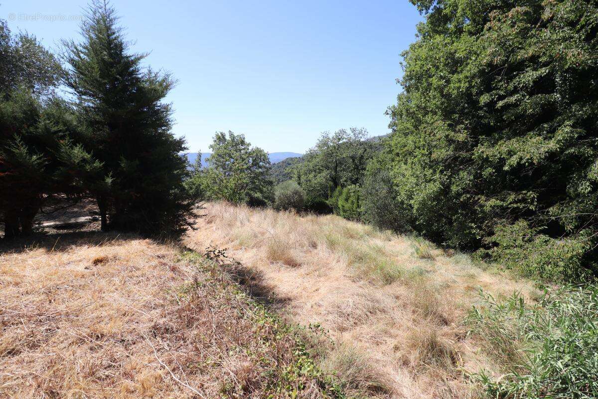 Maison à BERRE-LES-ALPES