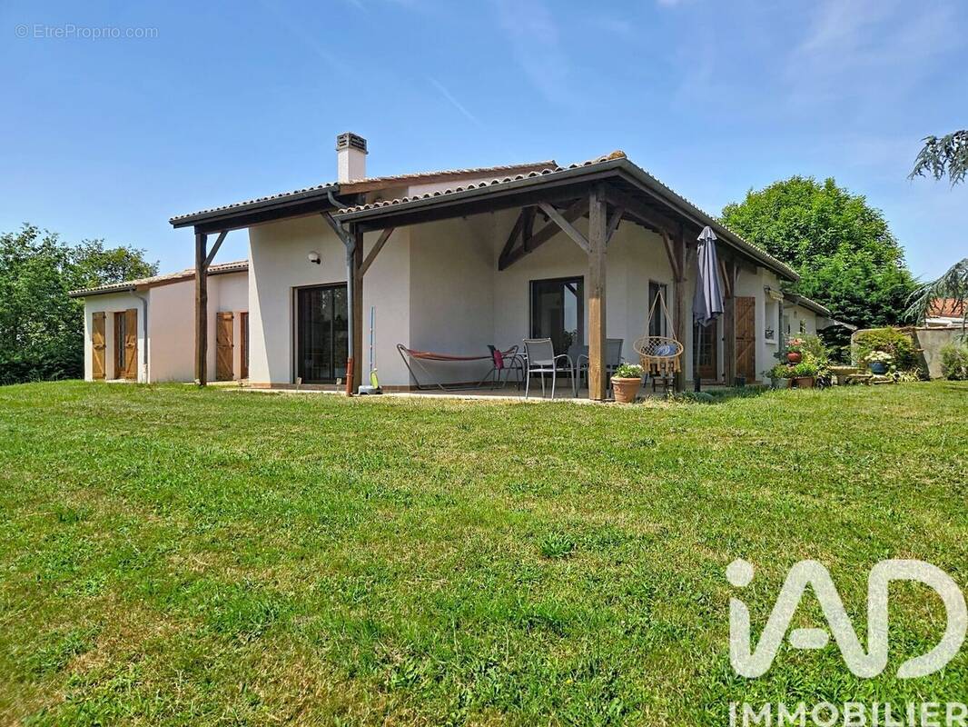 Photo 1 - Maison à MONTESTRUC-SUR-GERS