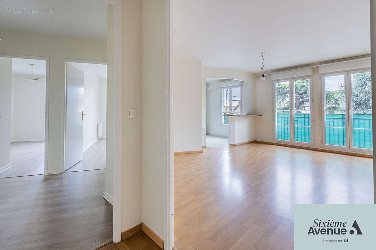 Appartement à MORANGIS