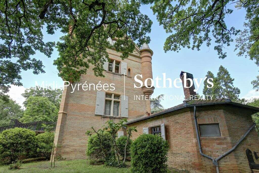 Maison à CADOURS