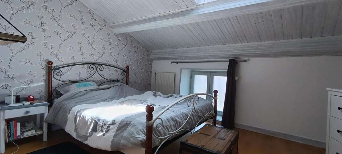 Maison à vendre 5 pièces ISSOIRE (63) - photo 10