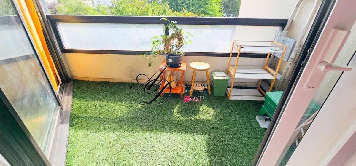 Appartement 3 pièces de 67,14 m2 avec vue dégagée, box et stationnement  Champs-sur-Marne - photo 4