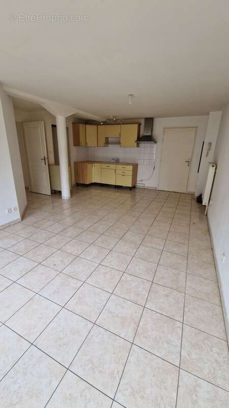 Appartement à AMANVILLERS