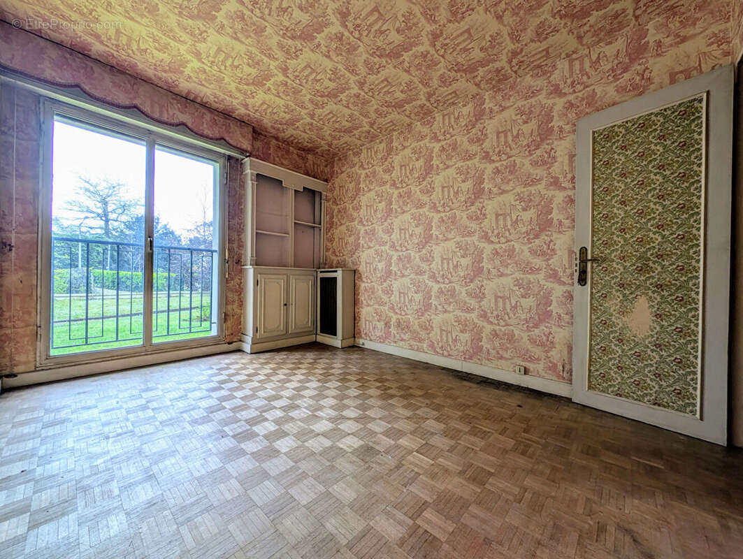 Appartement à MAISONS-LAFFITTE