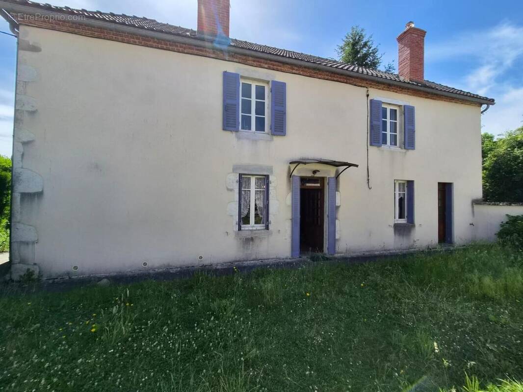 Photo 1 - Maison à LALIZOLLE