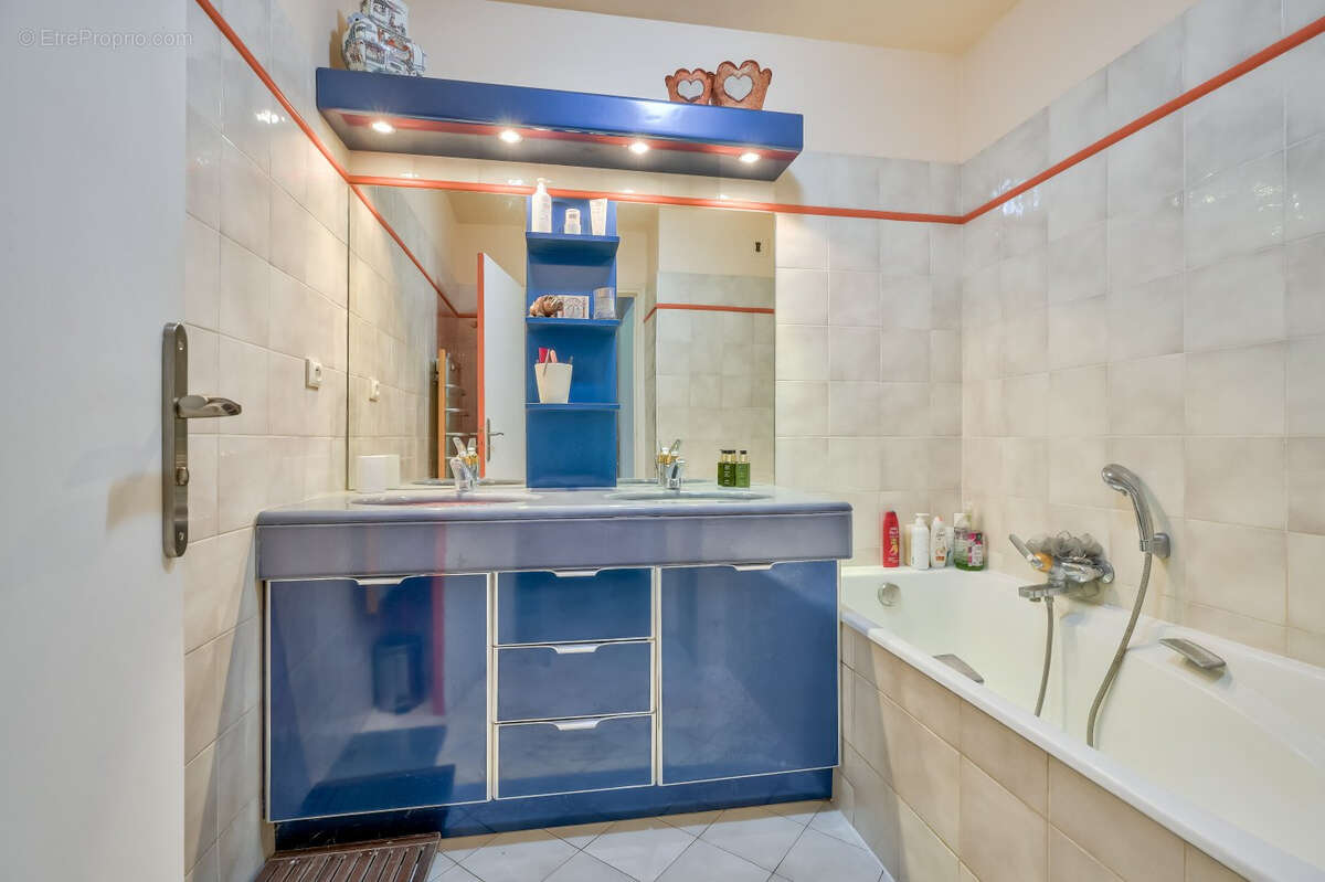 Appartement à CALUIRE-ET-CUIRE