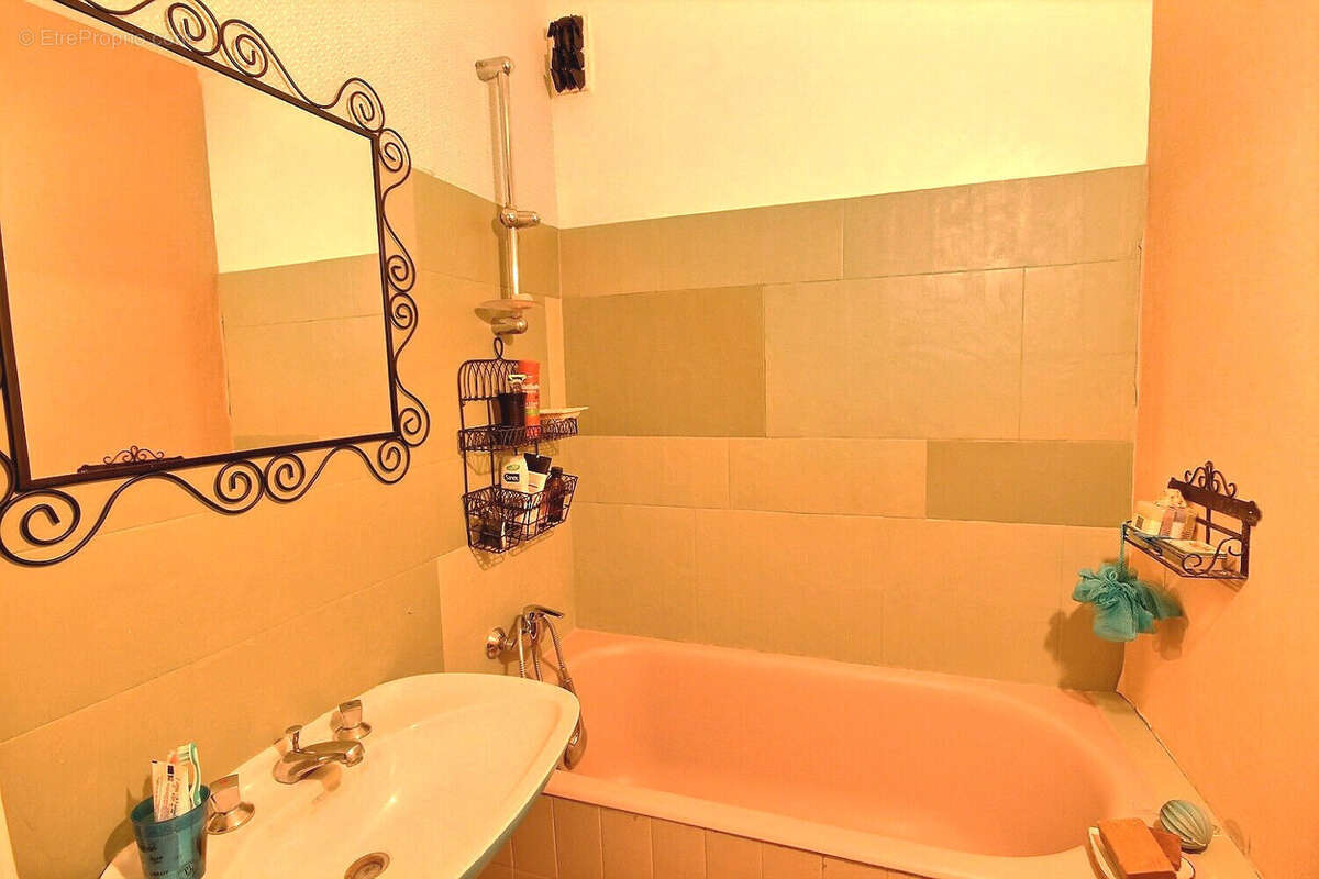 Appartement à FRESNES
