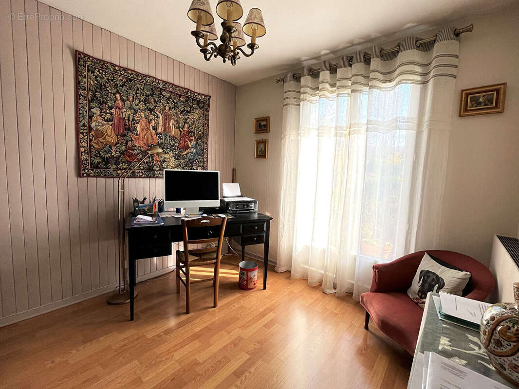 Maison à BEAUMONT-SUR-OISE