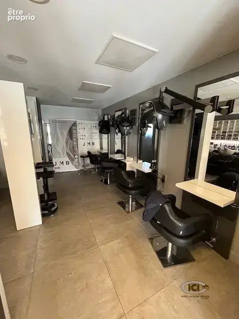 Commerce 160 m² à vendre à Fillinges (74250) - photo 2