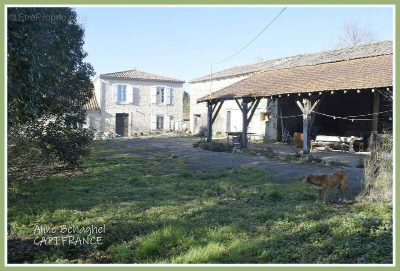 Dpt  (32), à vendre corps de ferme  170 m2- Terrain de 11642m2 - photo 2