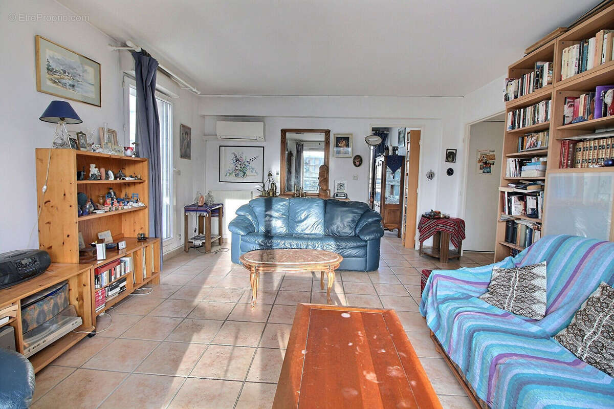 Appartement à COLOMBES