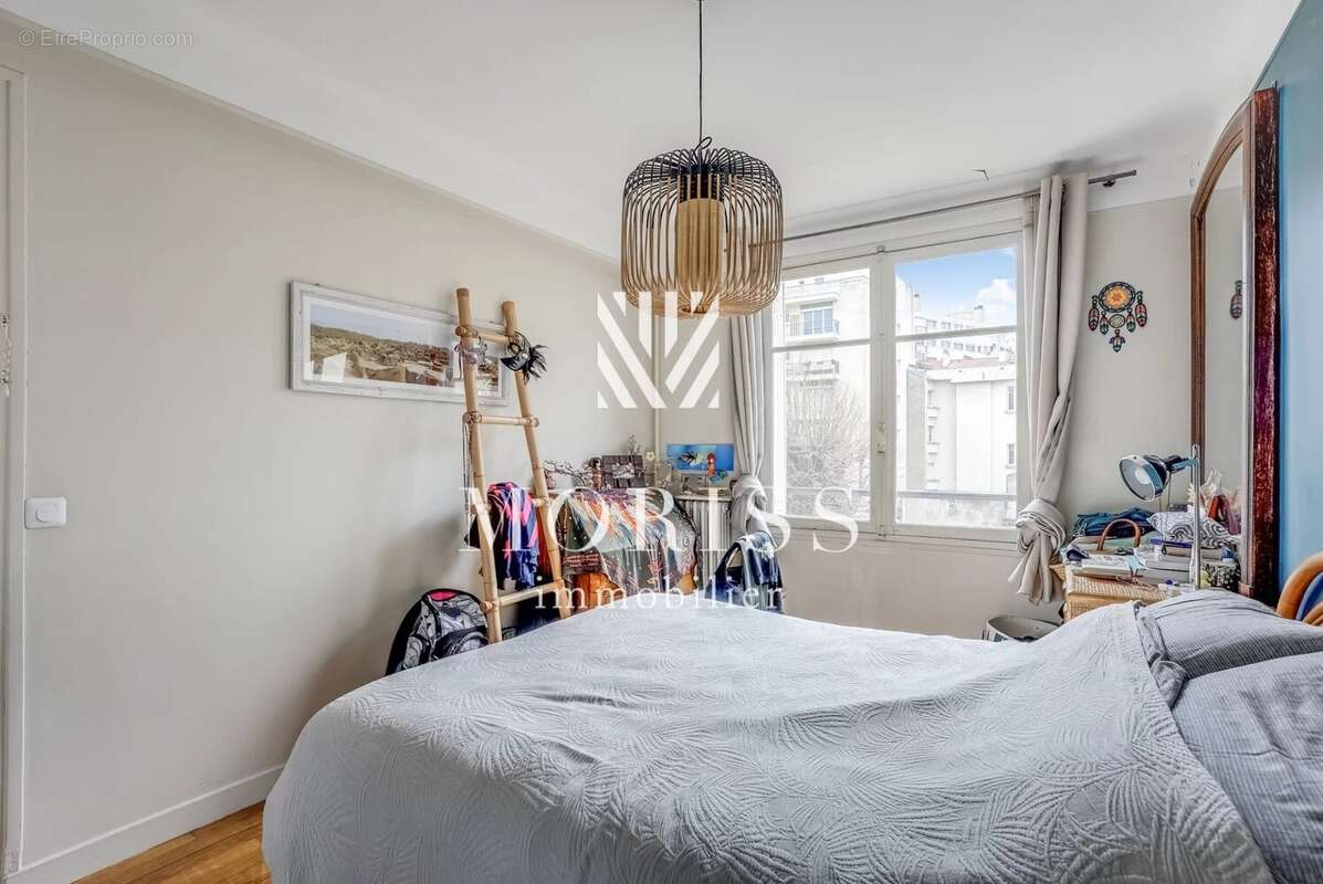 Appartement à CHARENTON-LE-PONT