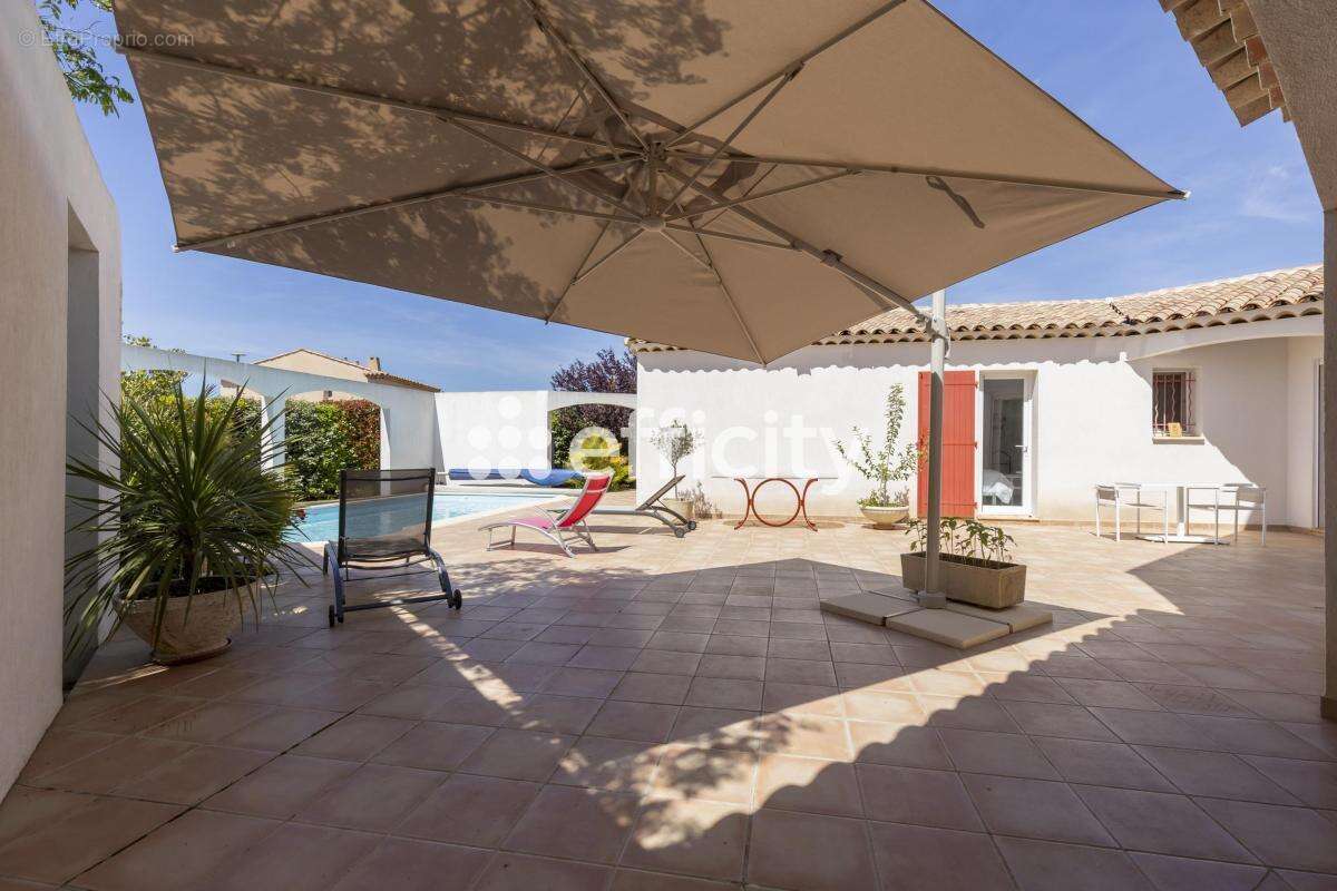 Maison 173 m² à Aix-En-Provence  - photo 6