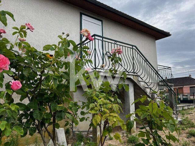 Maison 80 m² à Cerdon  - photo 8