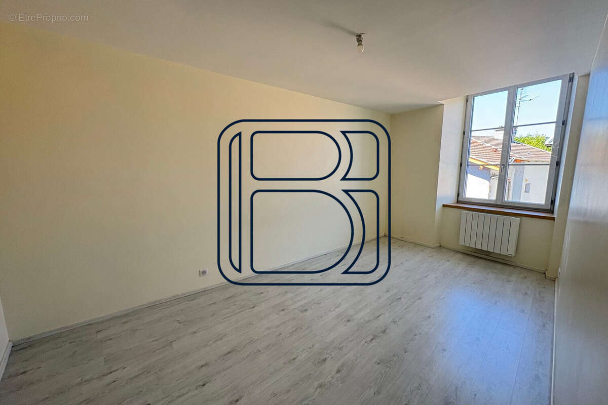 Appartement 63 m² à Ambert  - photo 4