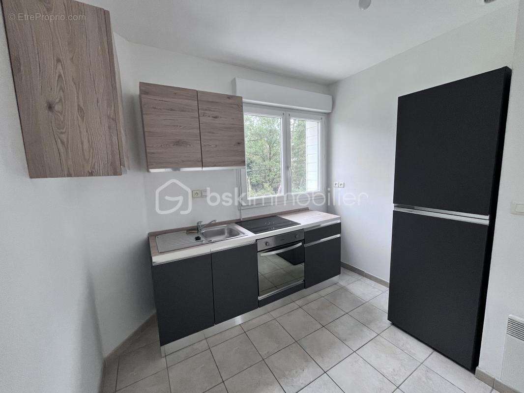 Maison rare sur le marche avec vie entiere de plain pied 4 chambres non mitoyenne - photo 17