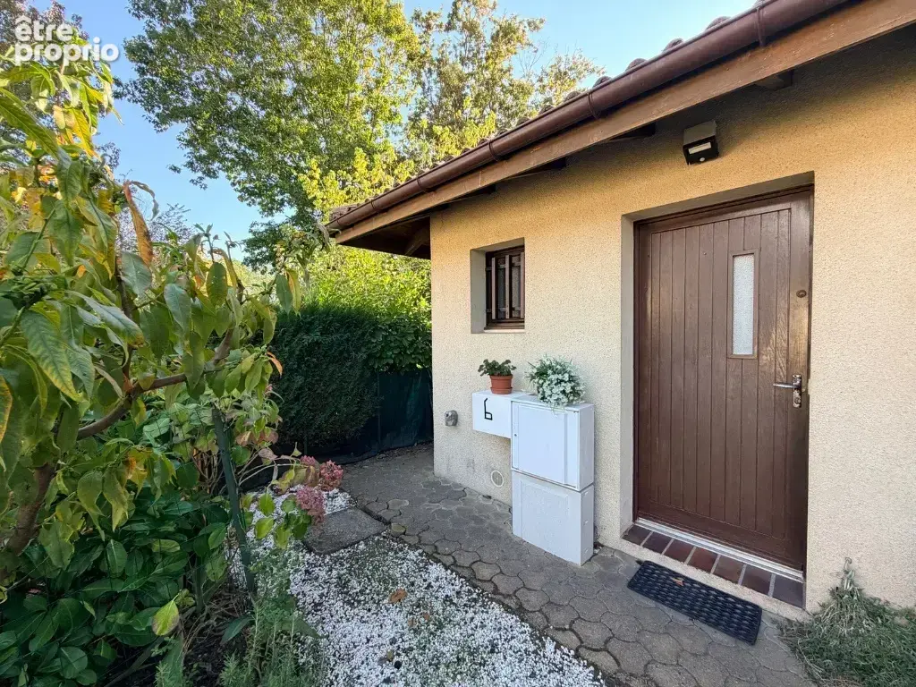 Appartement à VIELLE-SAINT-GIRONS