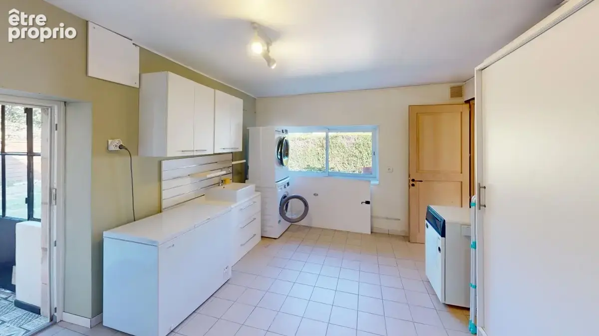 Pouilly-sur-Loire – Superbe fermette restaurée de 161 m² au calme avec jardin, cave voûtée et garage - photo 12