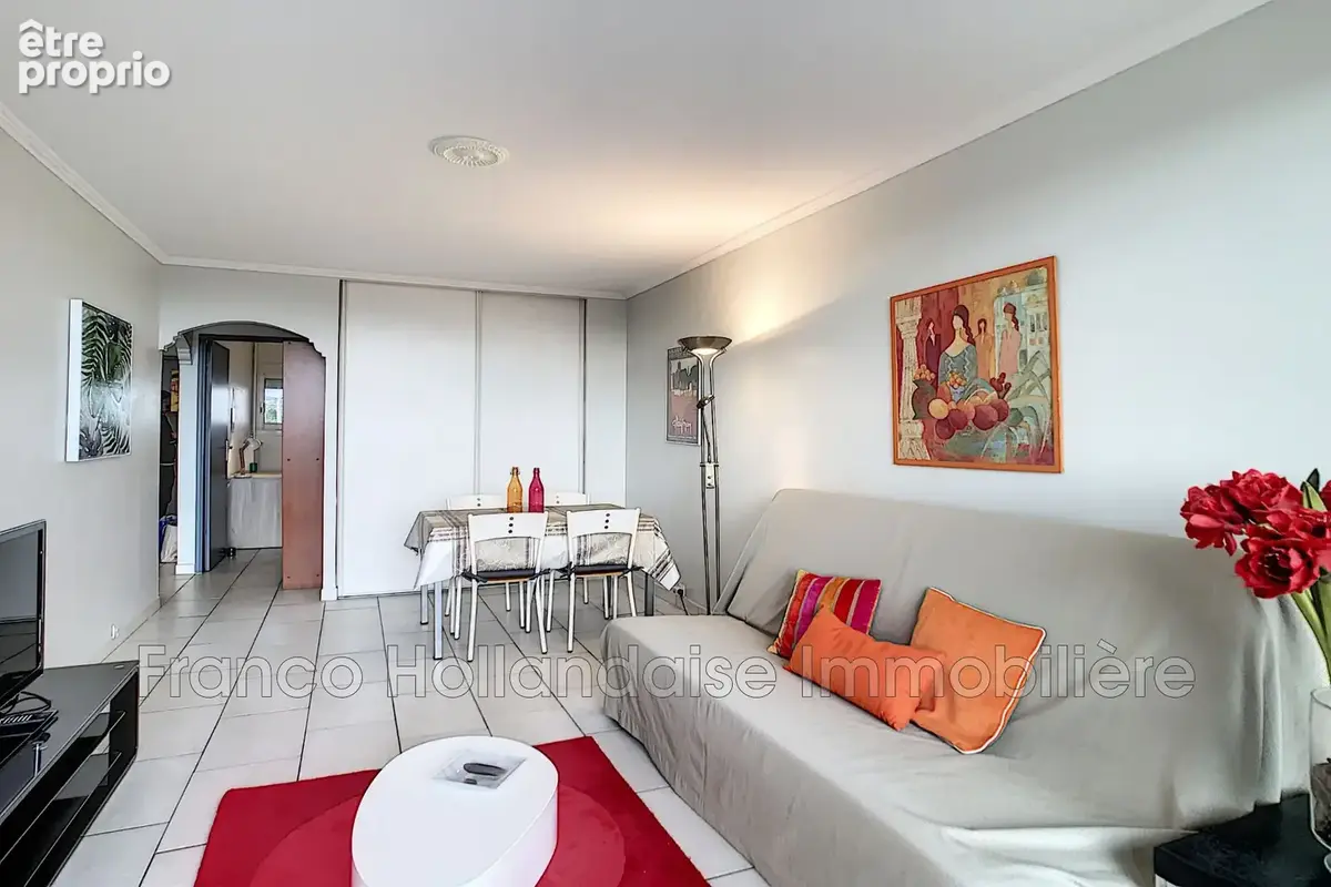 Appartement 3 pièces 58 m² à vendre à Antibes (06600) - photo 2