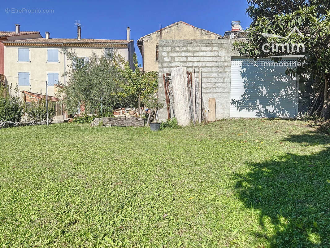 Maison 200 m² à Mazan  - photo 3