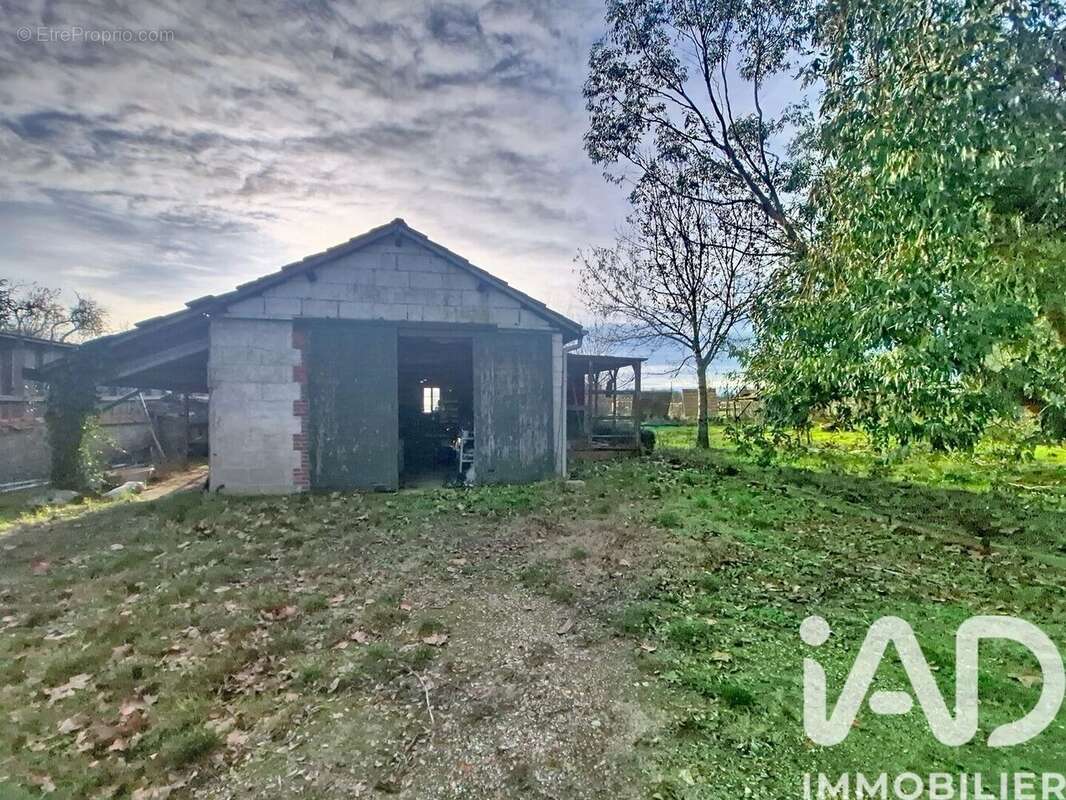 Photo 3 - Maison à VIEILLES-MAISONS-SUR-JOUDRY