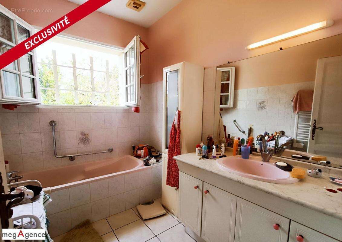 Maison à SAINT-BRICE