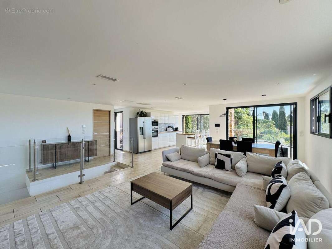 Photo 2 - Maison à LA GARDE