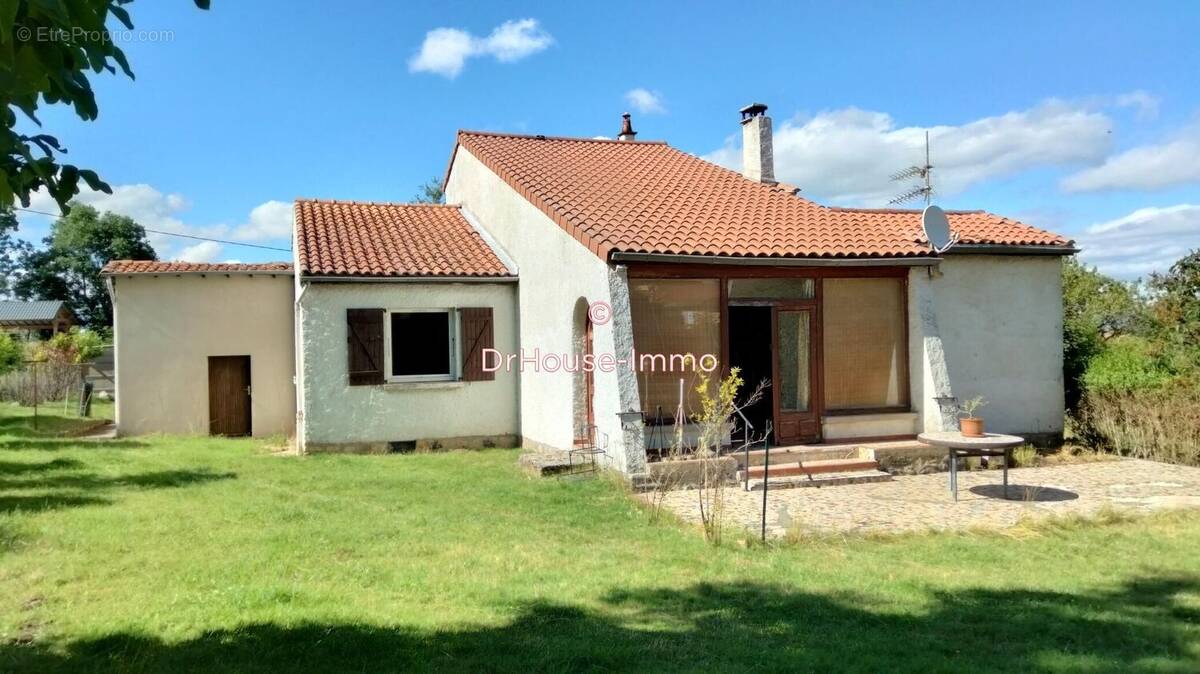 Maison à CUSSAC-SUR-LOIRE
