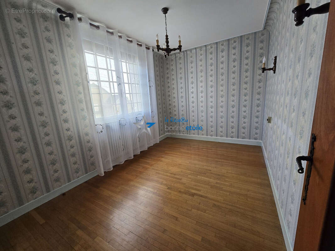 Maison à CHALINDREY