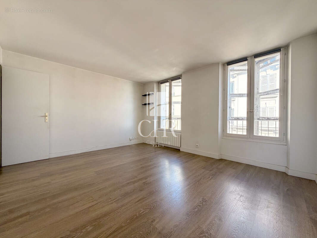 Appartement 27 m² à Enghien-Les-Bains  - photo 3