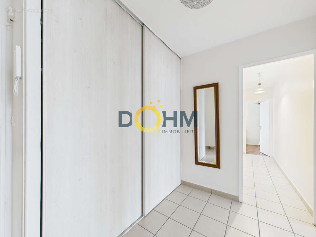 Appartement à SAINT-ETIENNE