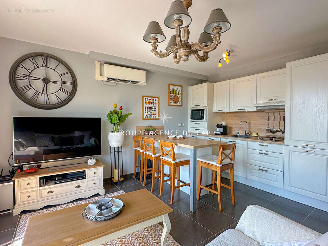 Exclusivite : appartement 45m2 avec vue mer a sainte maxime avec parking et garage - photo 5