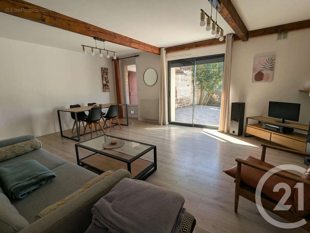 Maison 163 m² à Gaillac  - photo 2