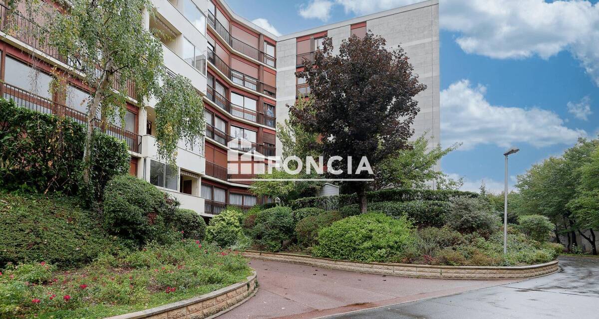 Appartement à RIS-ORANGIS