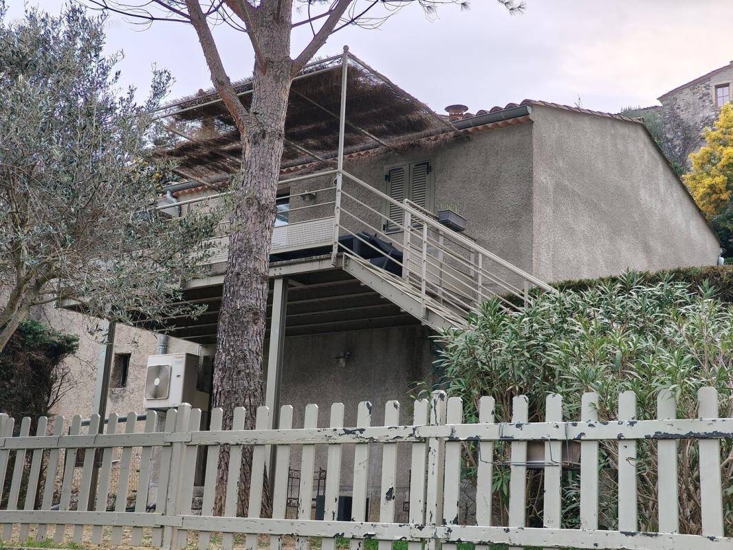Maison à CHOMERAC
