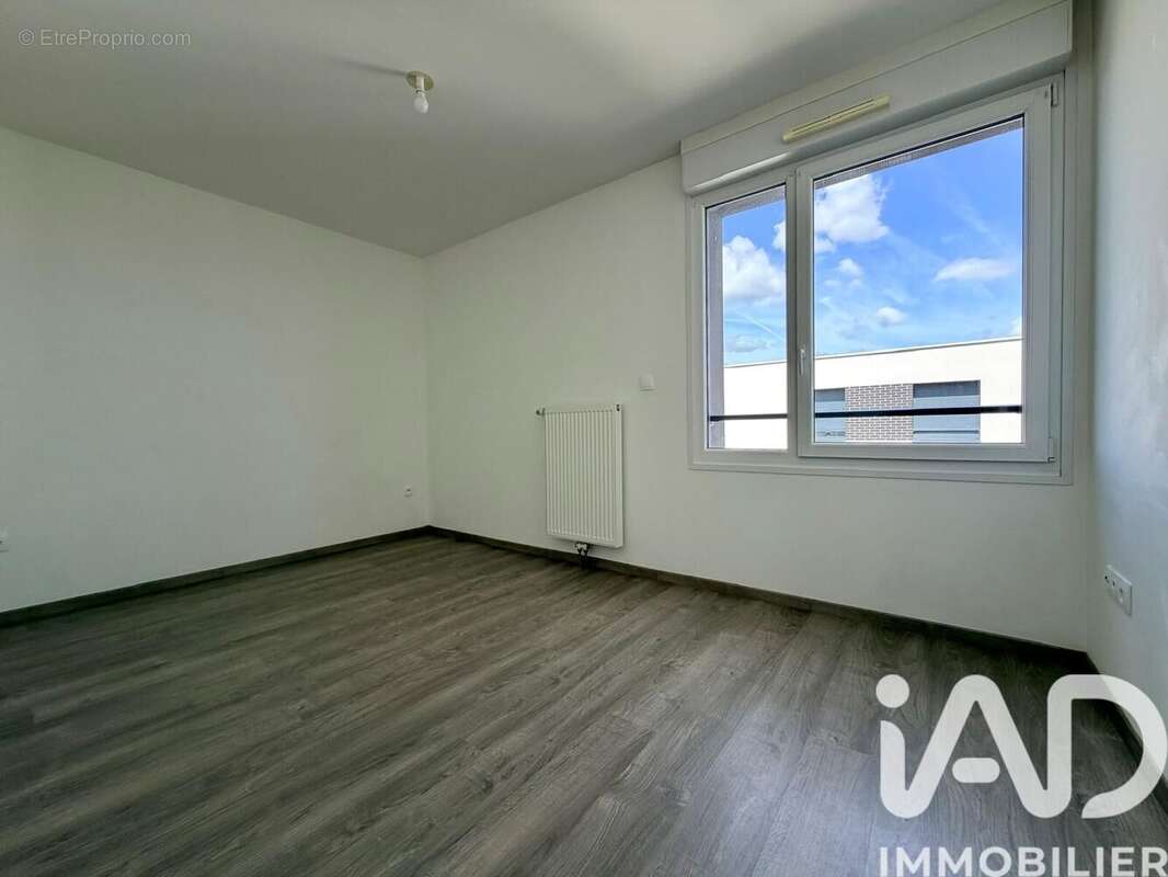 Photo 8 - Appartement à BEZANNES