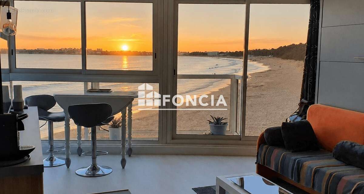 Appartement sur la plage – Studio rénové avec stationnement - photo 2