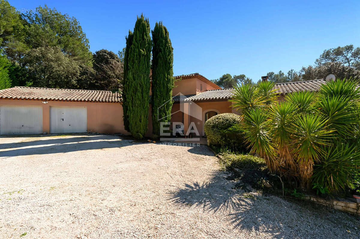 Maison à CABRIES