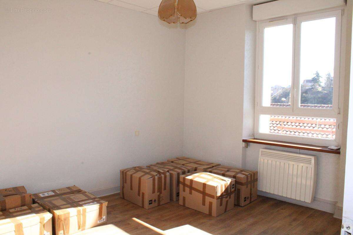 Appartement à LANGOGNE