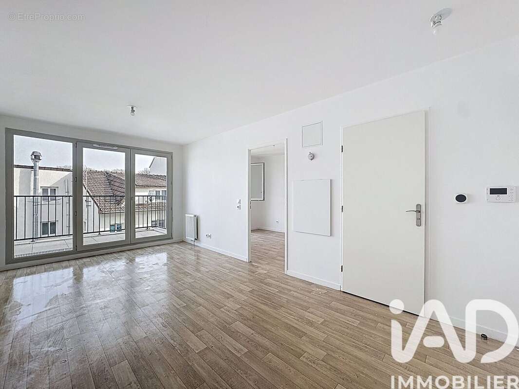 Photo 3 - Appartement à ROISSY-EN-BRIE
