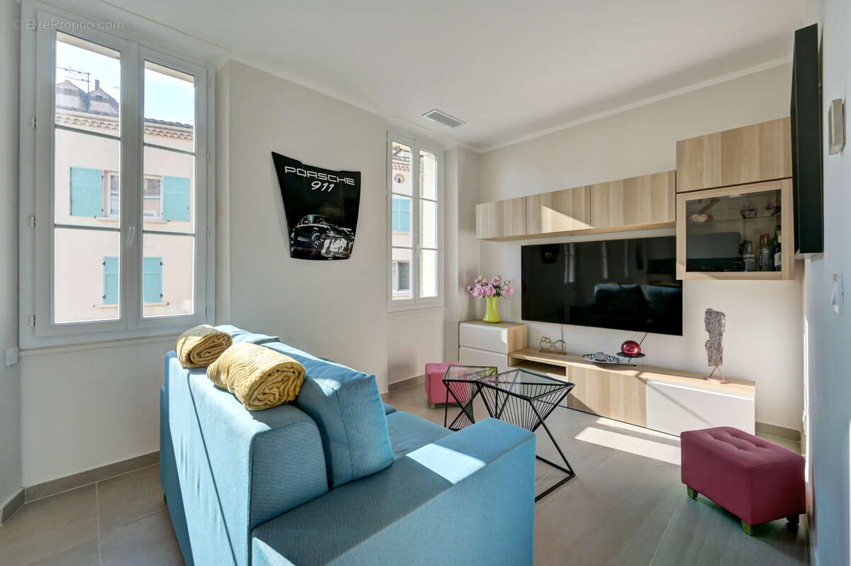 Appartement à SANARY-SUR-MER