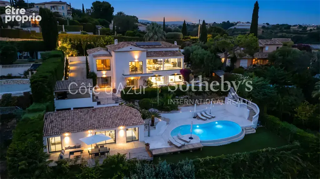 Villa de prestige avec vue mer panoramique à Cagnes-sur-Mer et maison d'invités - photo 15