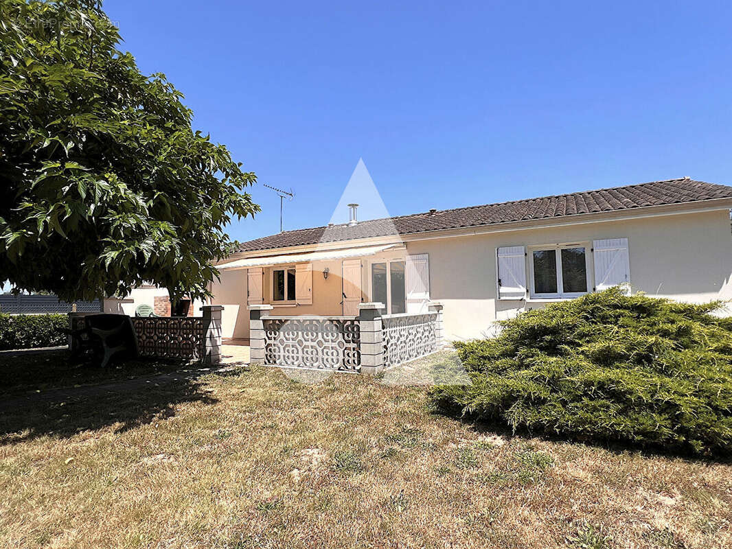 Maison Coutras 3 pièces 88 m2 - photo 2