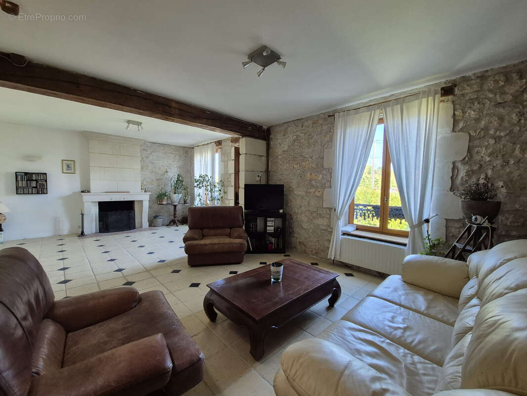 Maison à PONTLEVOY