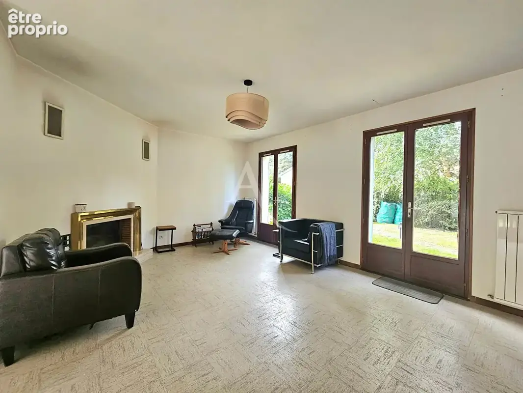 Maison Rue 4 chambres 140 m² - photo 4