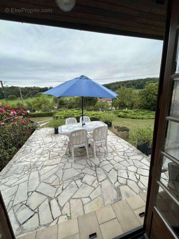 Maison à MONT-DEVANT-SASSEY