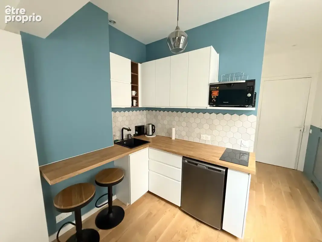 Studio aux jolies prestations en étage élevé avec ascenseur ! - photo 6